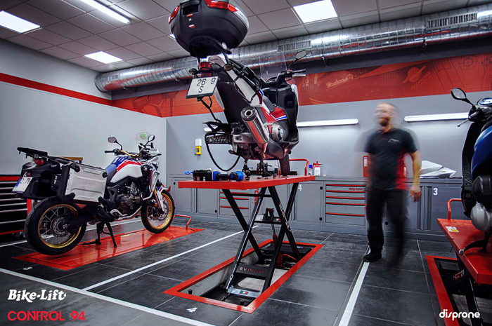 Taller de CONTROL 94 montado por Disprone